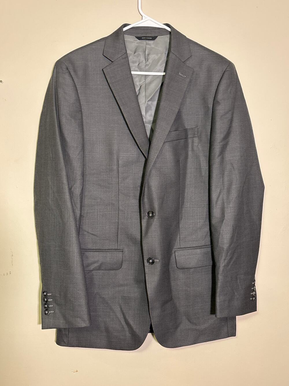 Men’s apt. 9 slate grey blazer jacket size 40L. Euc like new
